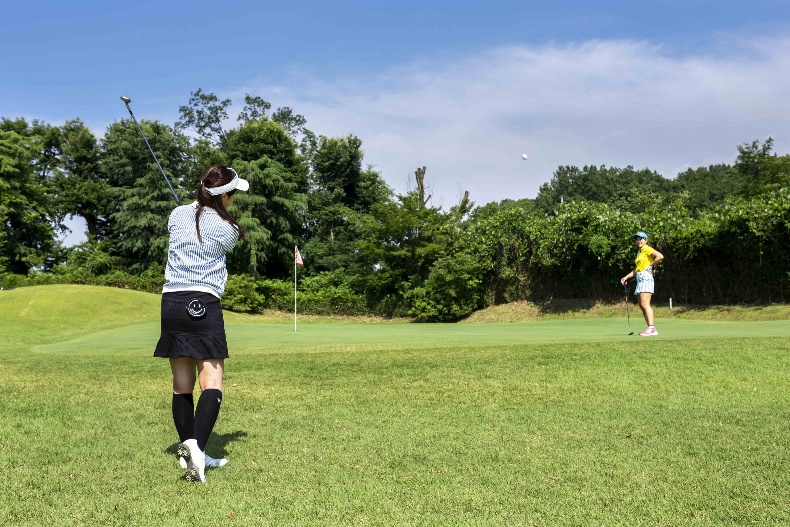 ゴルルとルール】まさかのシャンクでボールが同伴者に当たって止まった